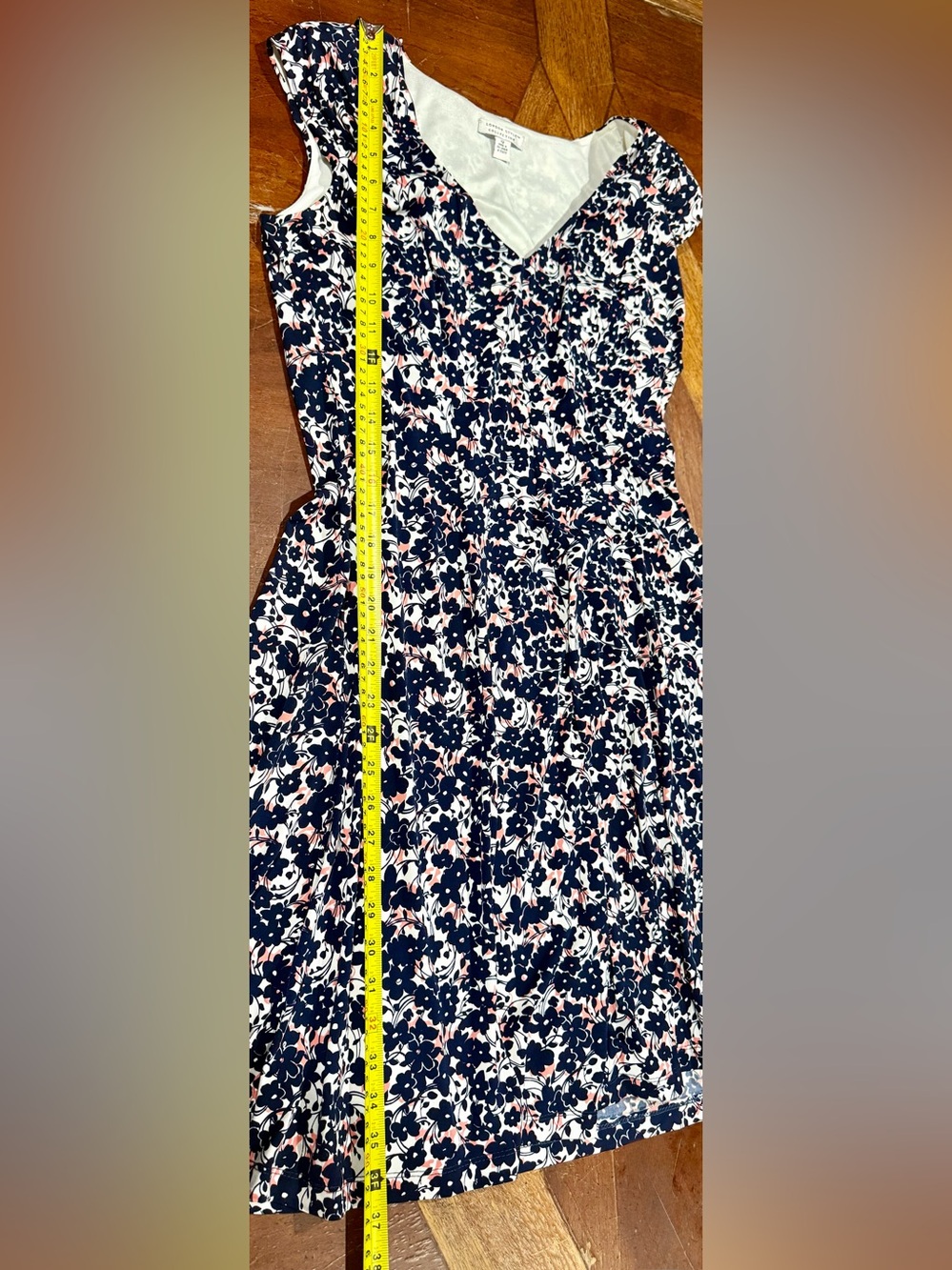 London Style Collection Floral V-Neck Fit & Flare Dress - Size 12 - Picture 9 of 10